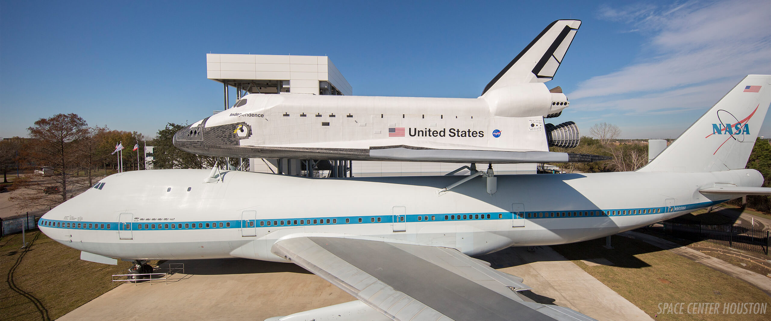 The space shuttle replica on top of a Boeng 747 at the Space Center in Houston